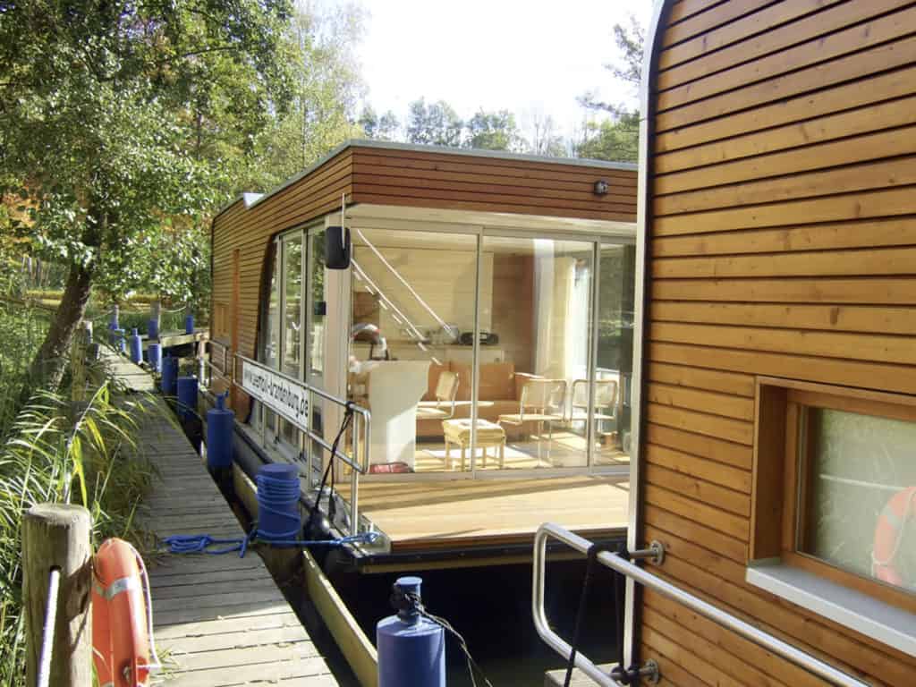 Der Alte Hafen in Mildenberg und die Häfen rund um Zehdenick sind ideal für eine Reise mit dem Hausboot in die Uckermark