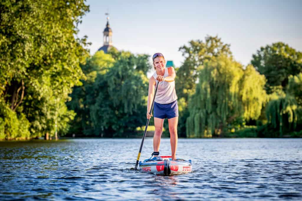 Stand-up-Paddling auf der Havel in Spandau (c) Visit Spandau/Dagmar Schwelle